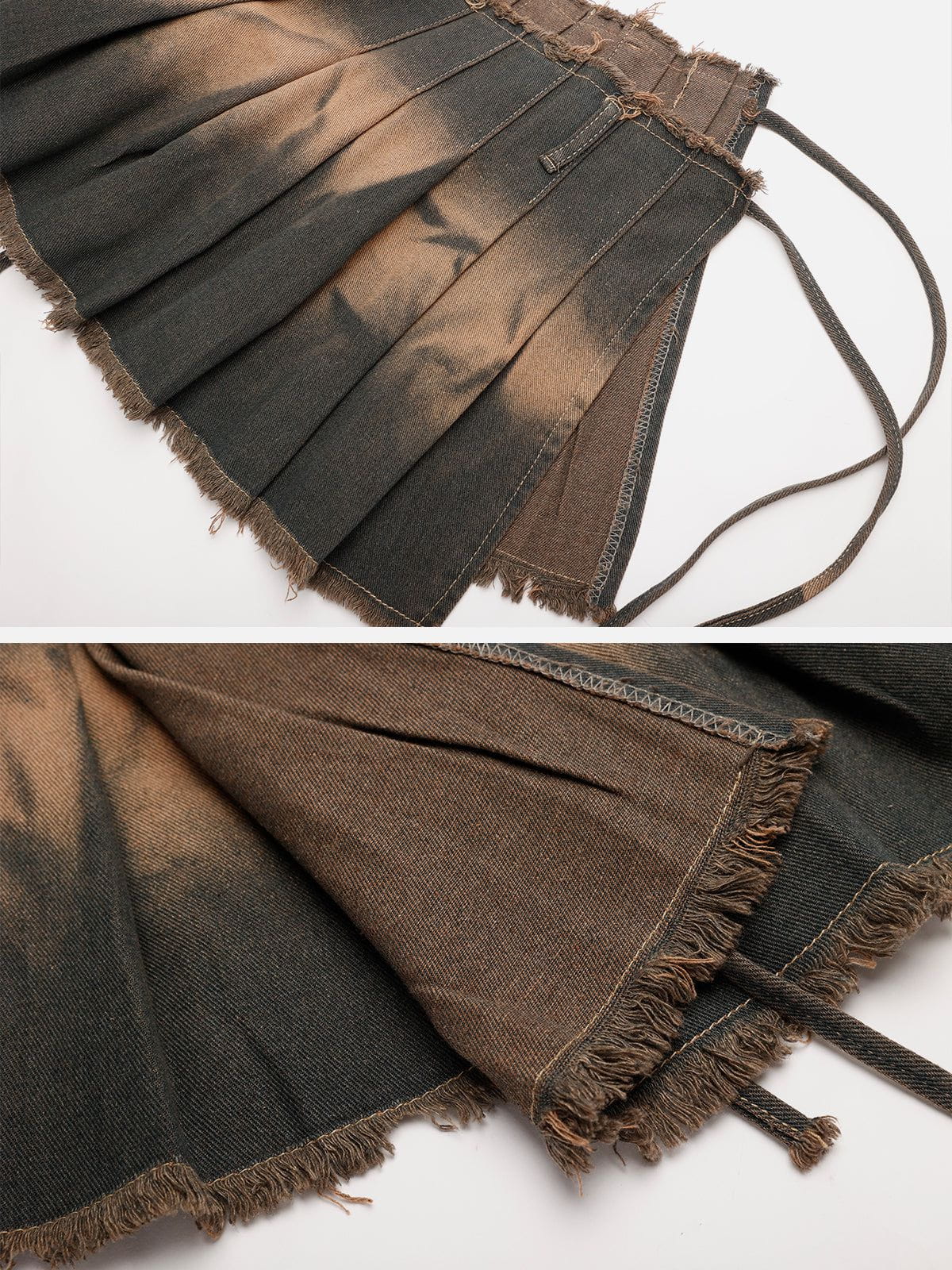 Pleated Short Skirt
