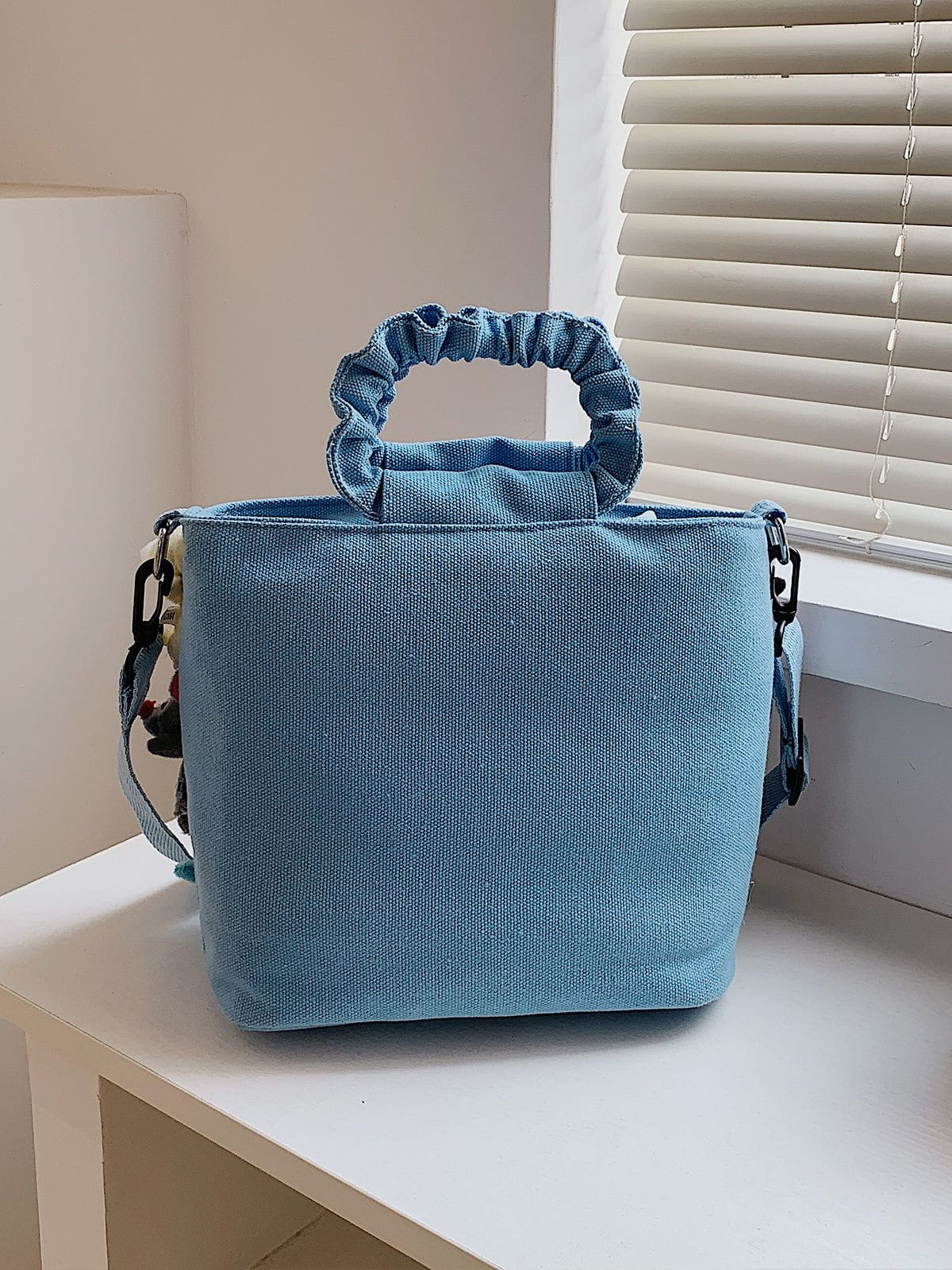 Animal World Hand Bag