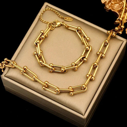 Caleste Necklace