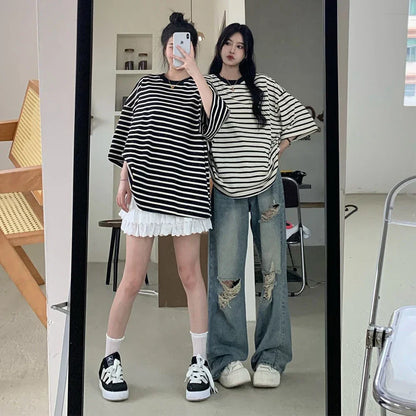 Cassi Distressed Jeans